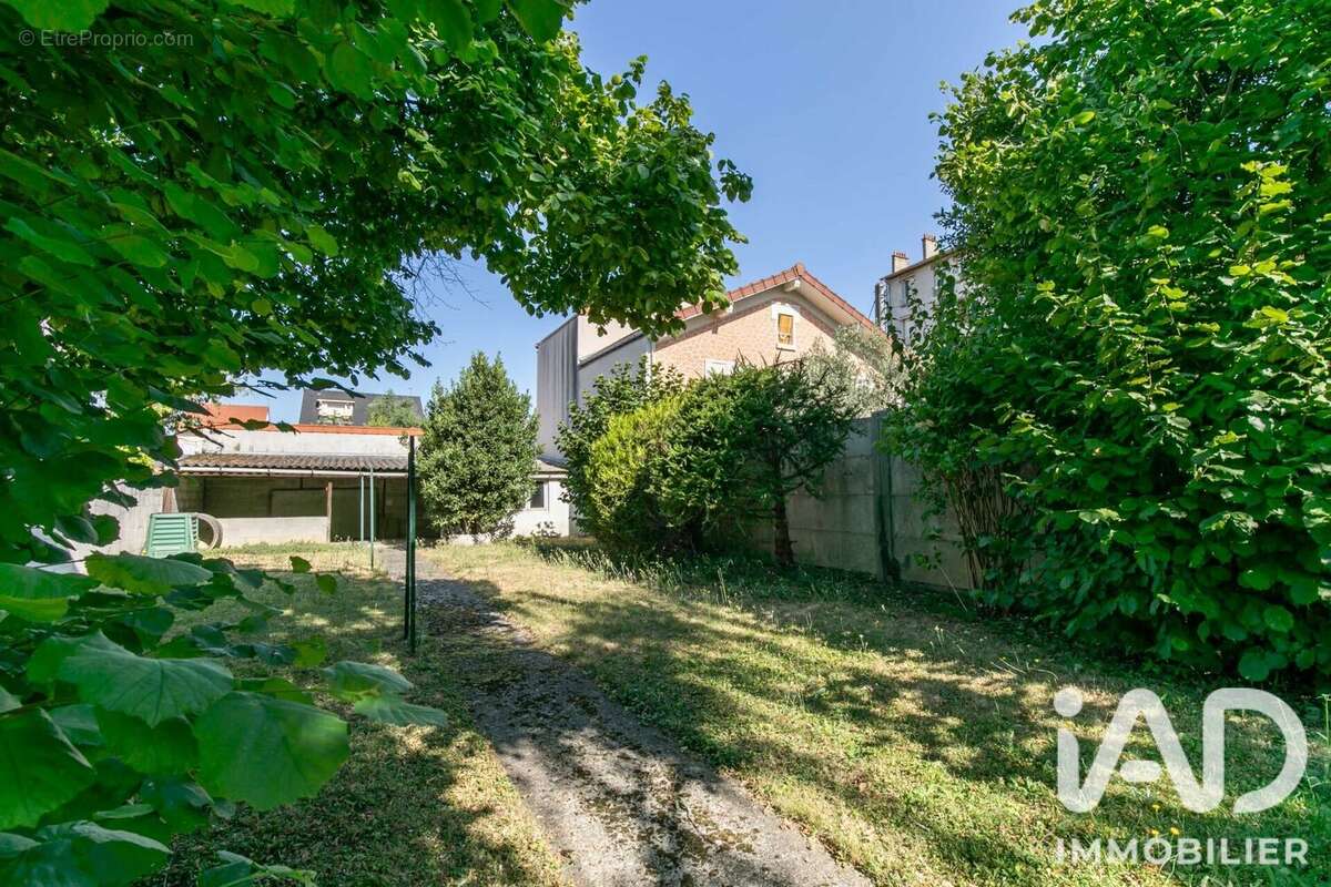 Maison 105 m² à Fontenay-Sous-Bois  - photo 2