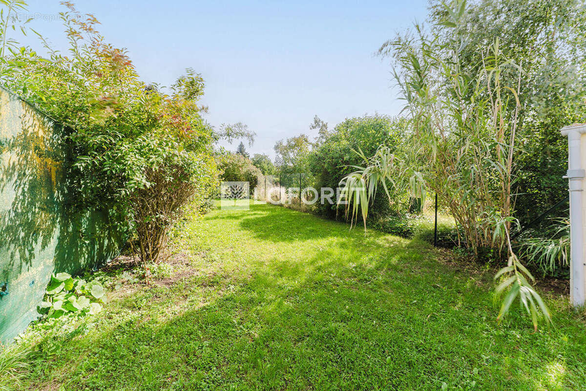 Secteur Stade Demeny, Atypique 3ch sans travaux avec garage 60m² - photo 5