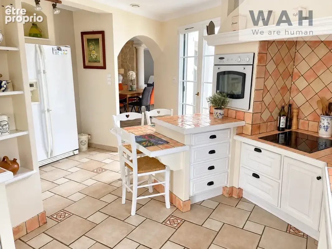 Marsillargues   maison familiale avec studio indépendant, piscine et jardin sans vis-à-vis   649 000 € - photo 15