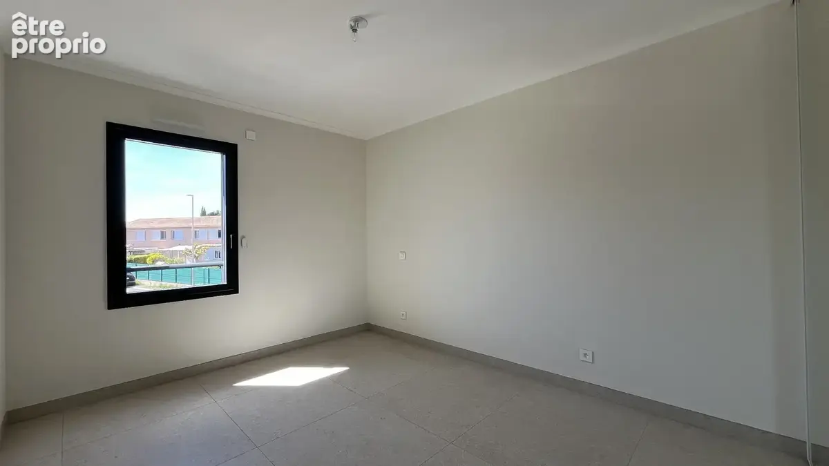 Appartement T3 NEUF avec terrasse et parking - photo 11