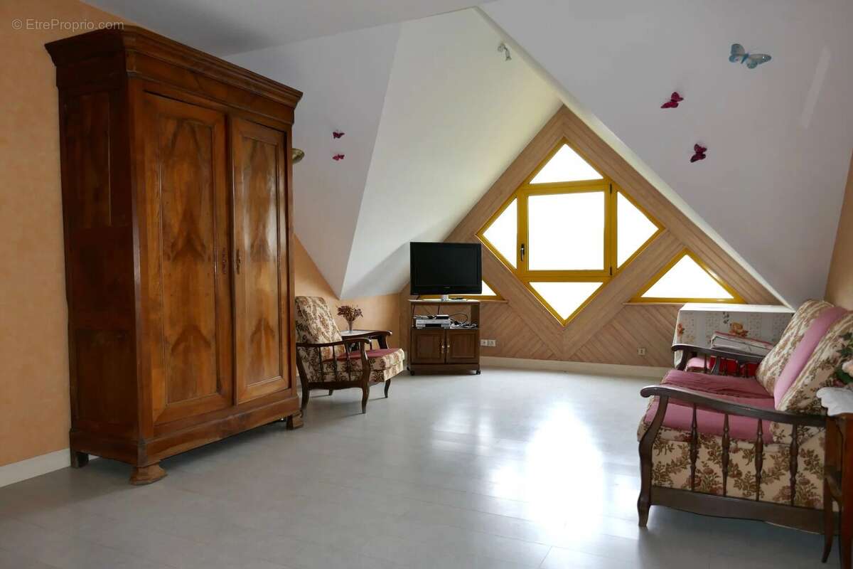 Maison à BEAUFORT-EN-VALLEE