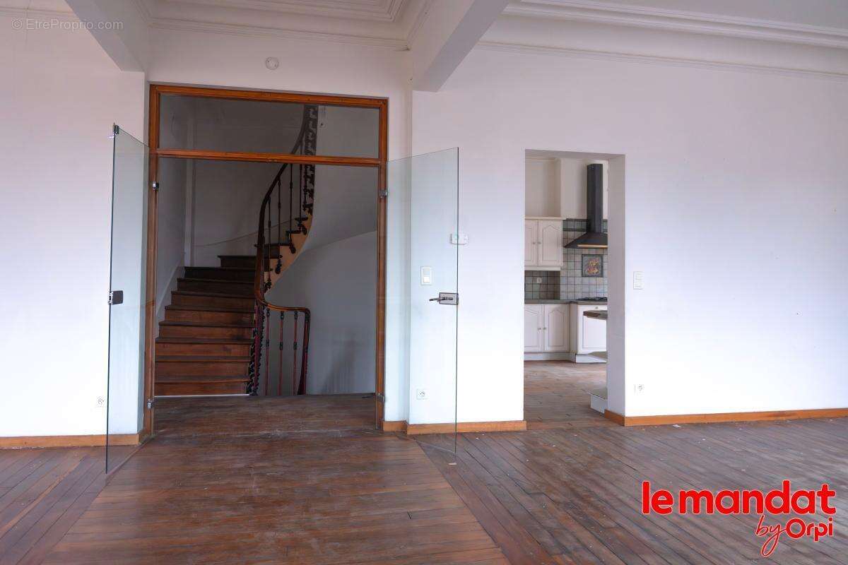 Appartement à NOUZONVILLE
