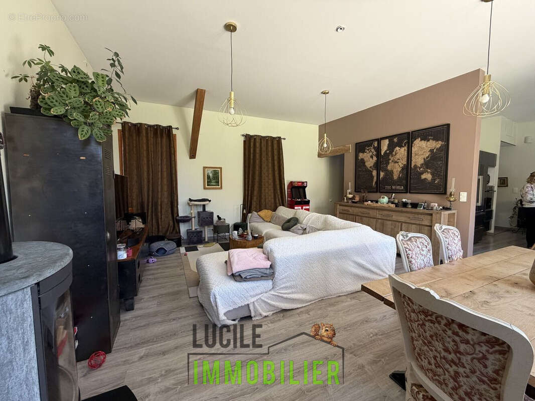 Maison avec charme 3 - Maison à ETOUY