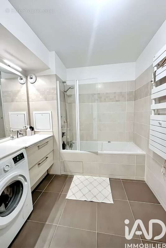 Photo 3 - Appartement à LE PLESSIS-ROBINSON