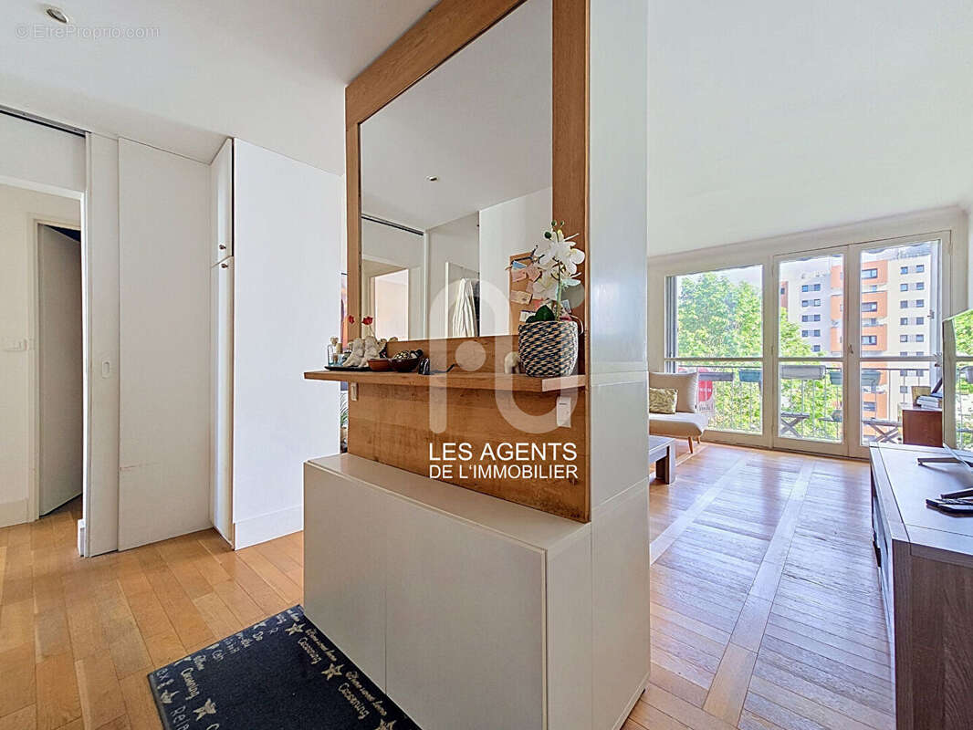 Appartement à ASNIERES-SUR-SEINE
