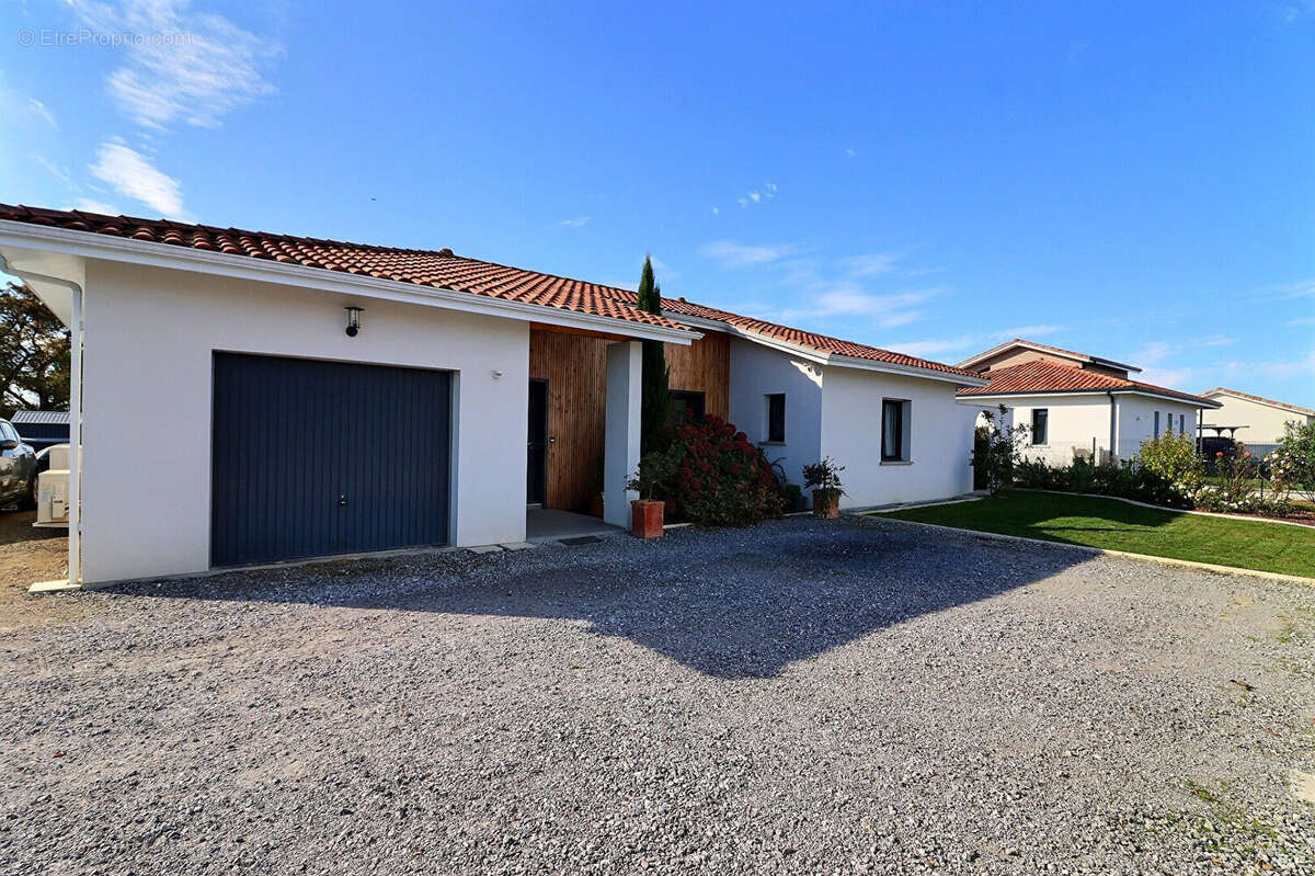 Maison à SAINT-SEVER