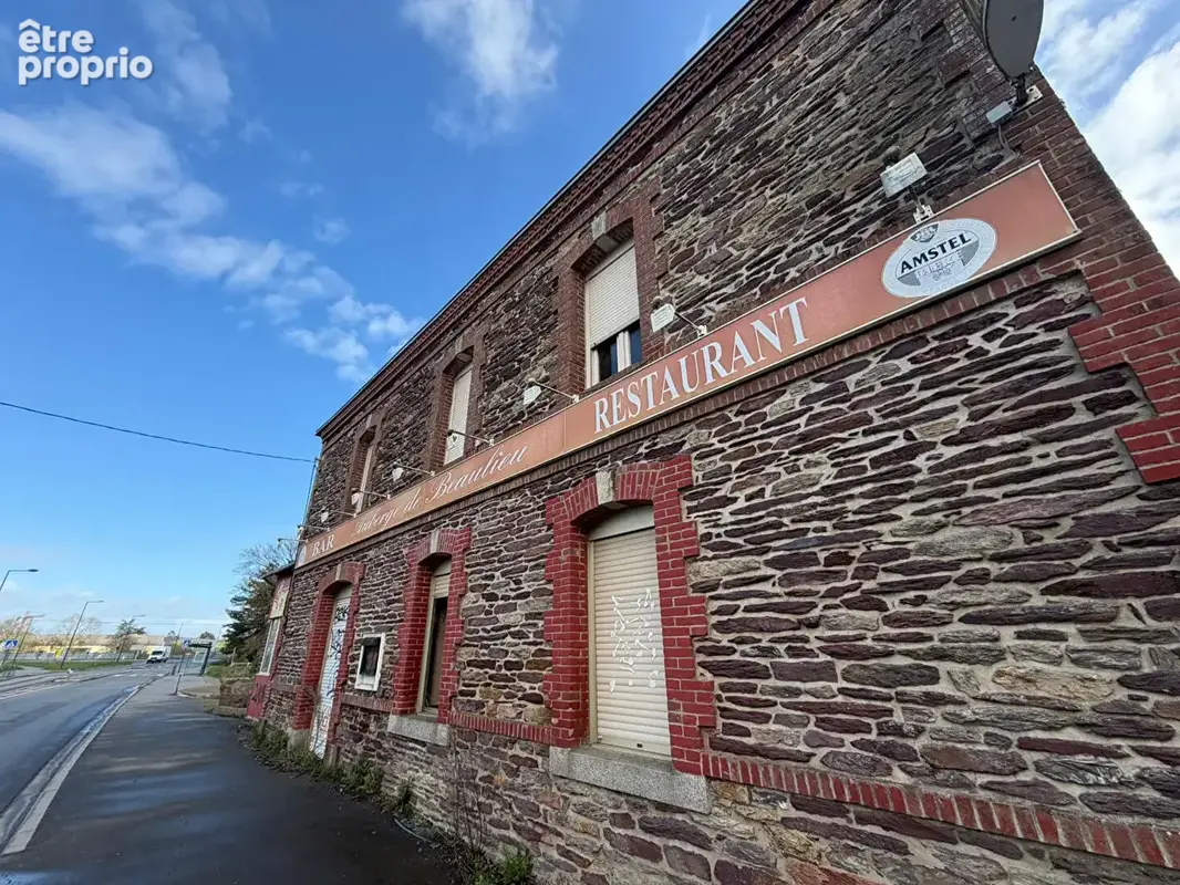 Commerce à NOYAL-CHATILLON-SUR-SEICHE