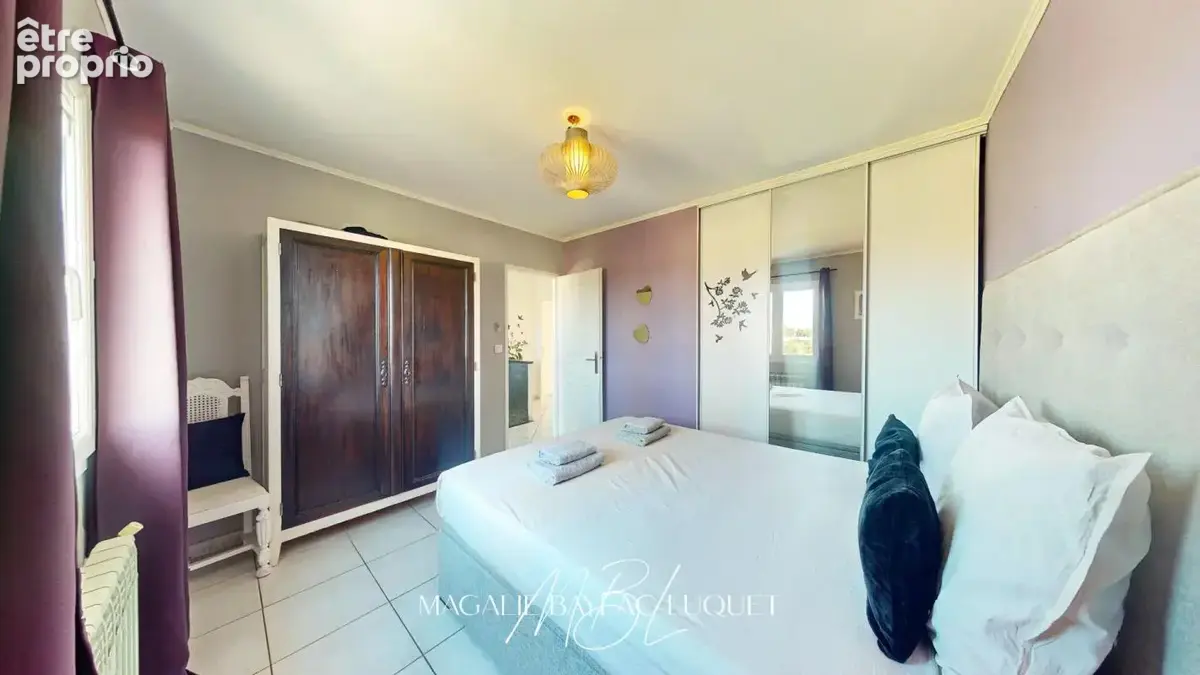 Béziers maison familiale d'environ 139 m²  3 chambres + bureau  jardin arboré  piscine  garage - photo 18