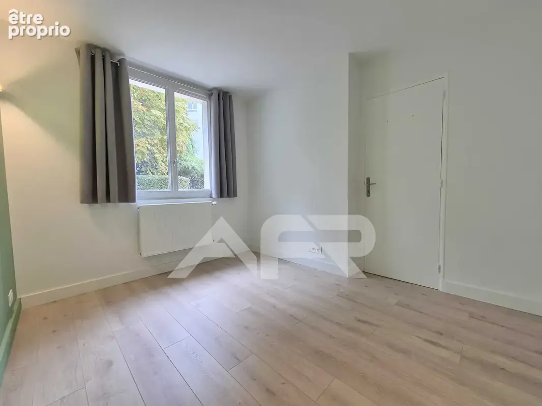 3 pièces 2 chambres a chatou - photo 13