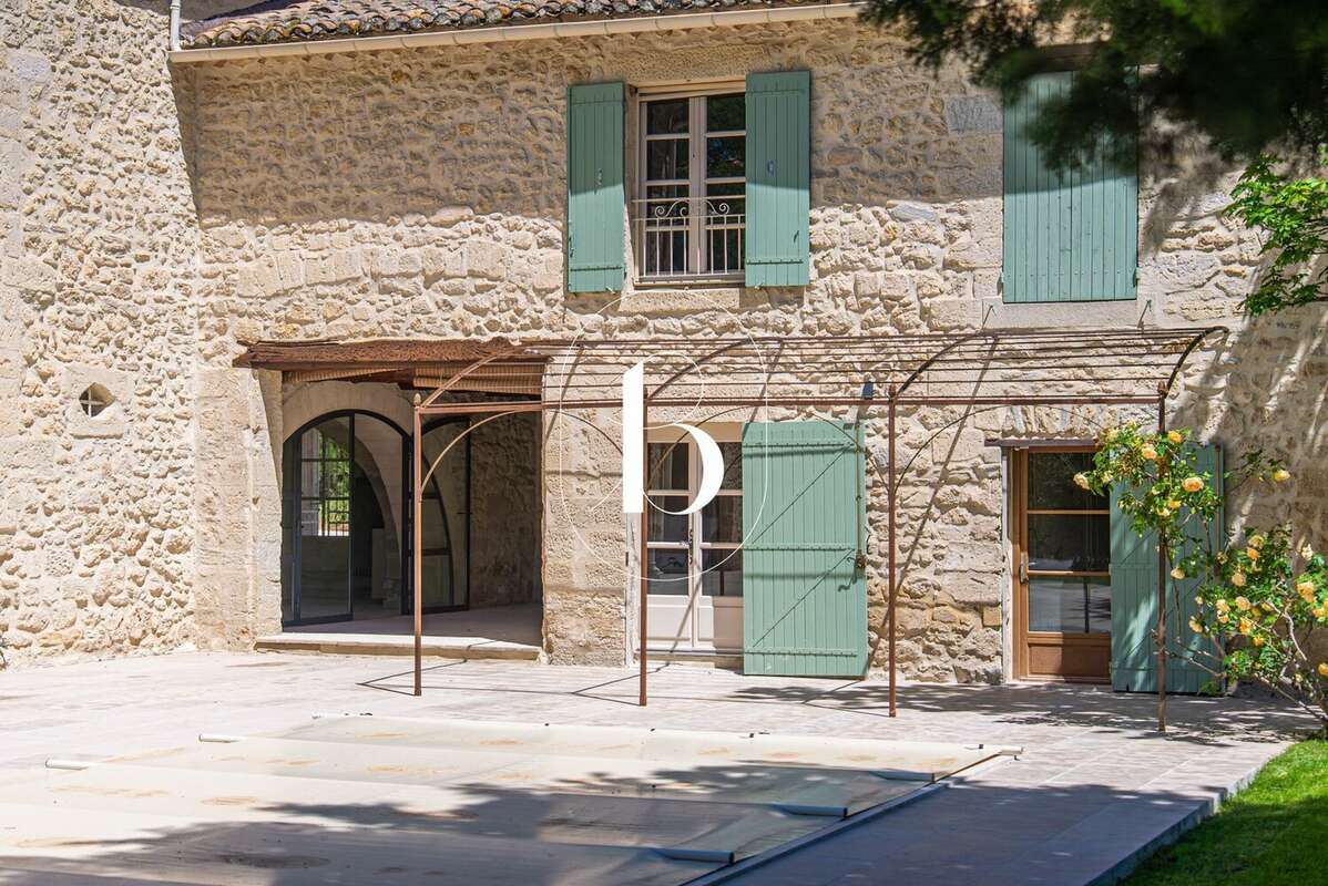 Maison à UZES