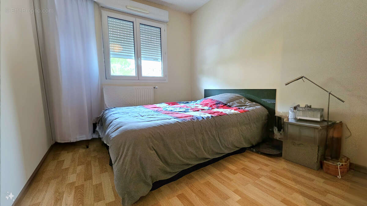 Appartement à ALLONZIER-LA-CAILLE