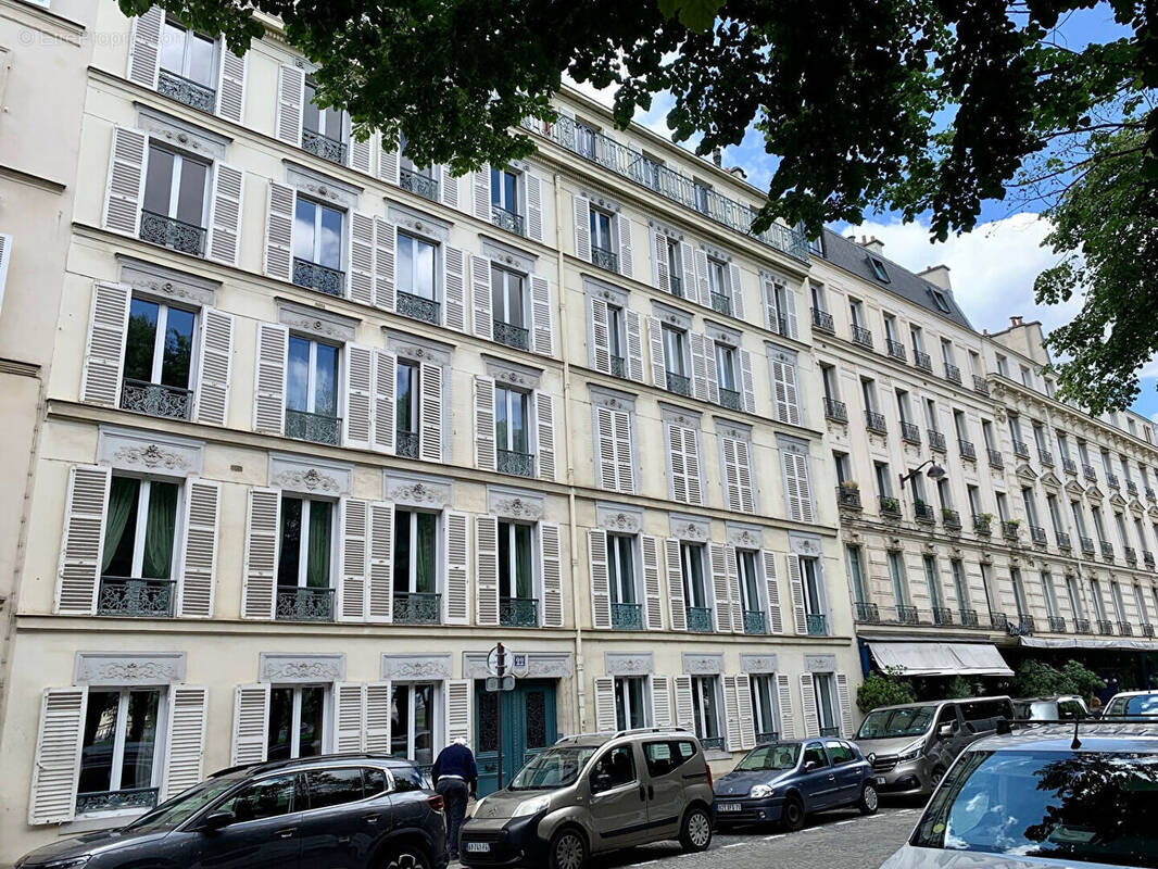 Appartement à PARIS-7E