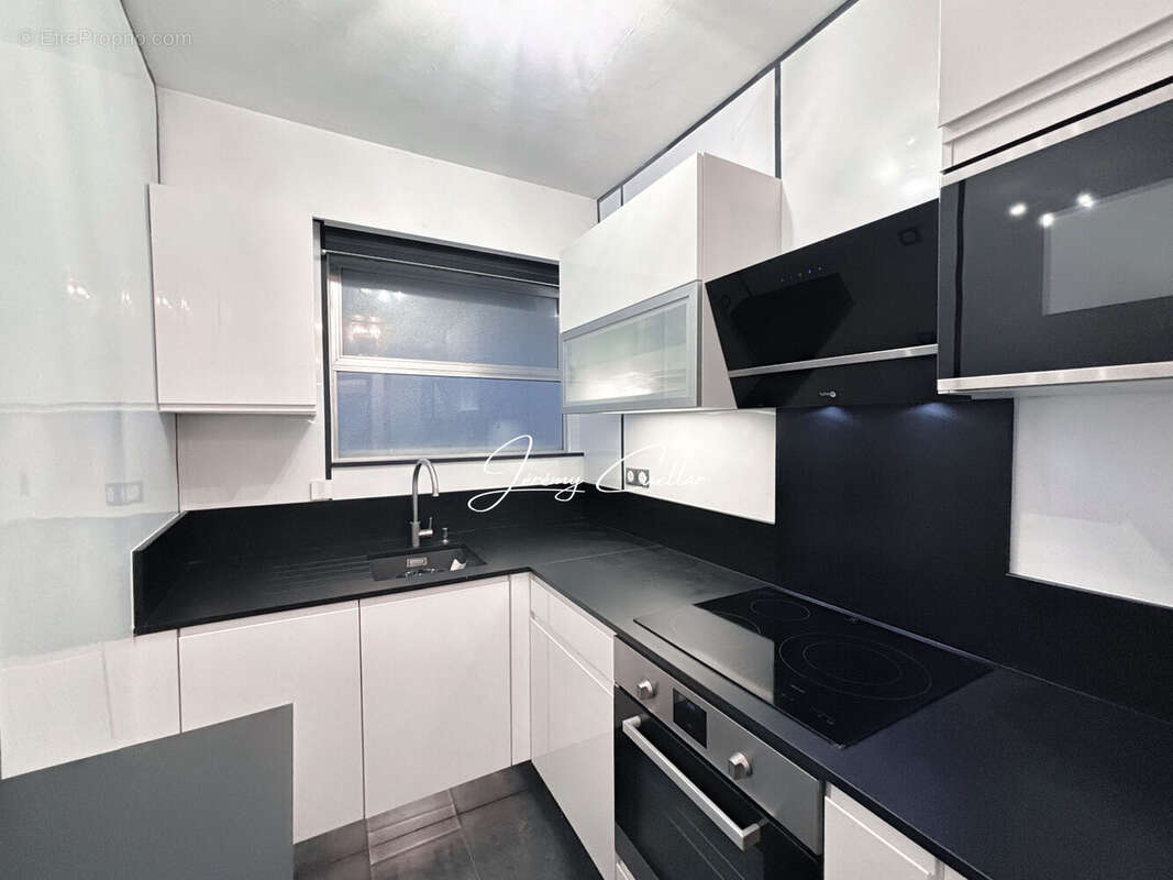Appartement 77 m² à Villeneuve-Loubet  - photo 8