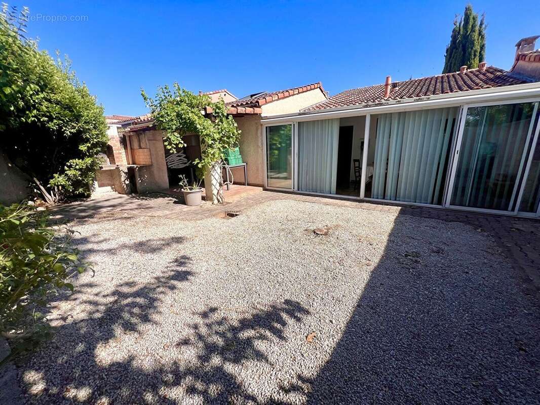 Maison Rognac 5 pièces 86.89 m2 - photo 10