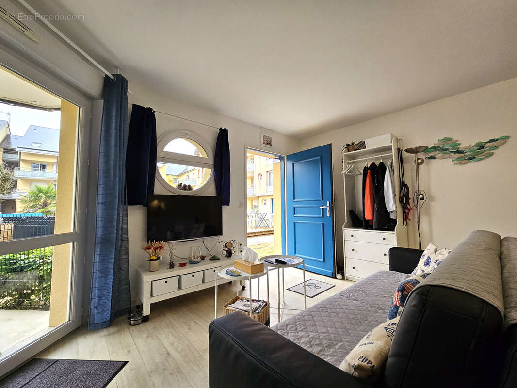 Appartement T3 - Terrasse - Parking - photo 5