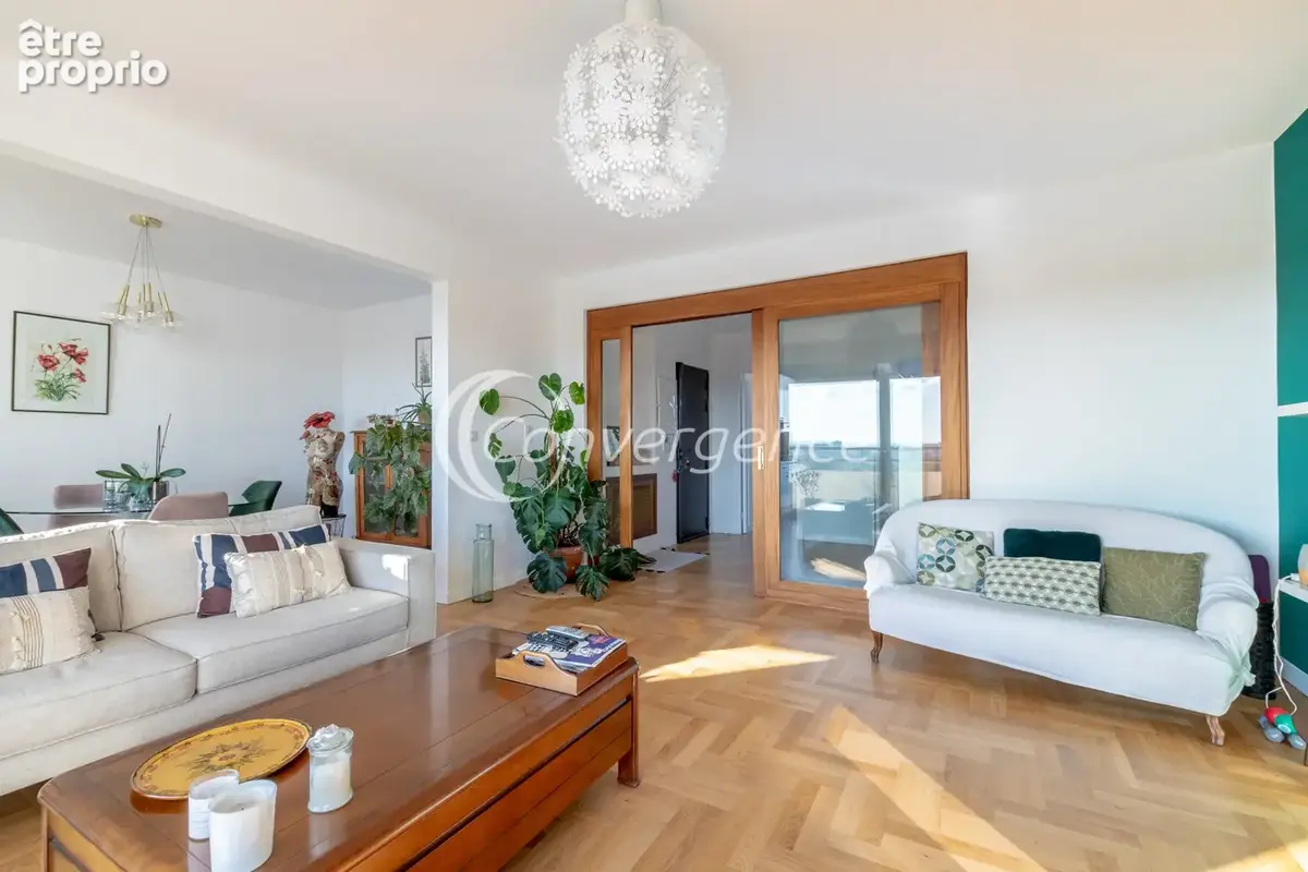 Appartement T5 avec garage, balcon, ascenseur et cave - hypercentre - photo 4