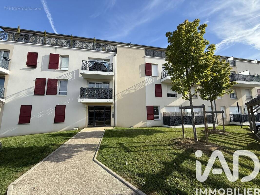 Photo 1 - Appartement à DAMMARIE-LES-LYS
