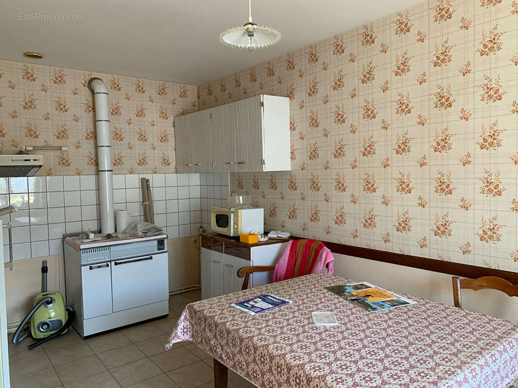 CHARENTE, Proche Verteuil-sur-charente, Maison A Vendre - photo 5