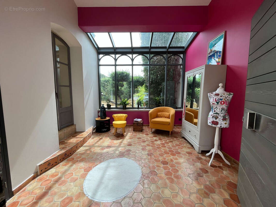 Maison à SIX-FOURS-LES-PLAGES