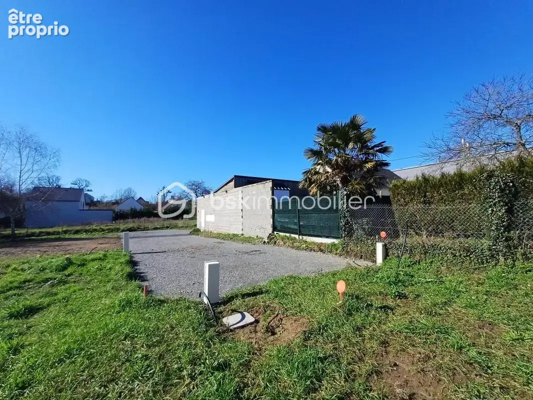  produit rare sur le secteur  - terrain ± 263 m² viabilisé et libre de constructeur au val-saint-père - photo 2