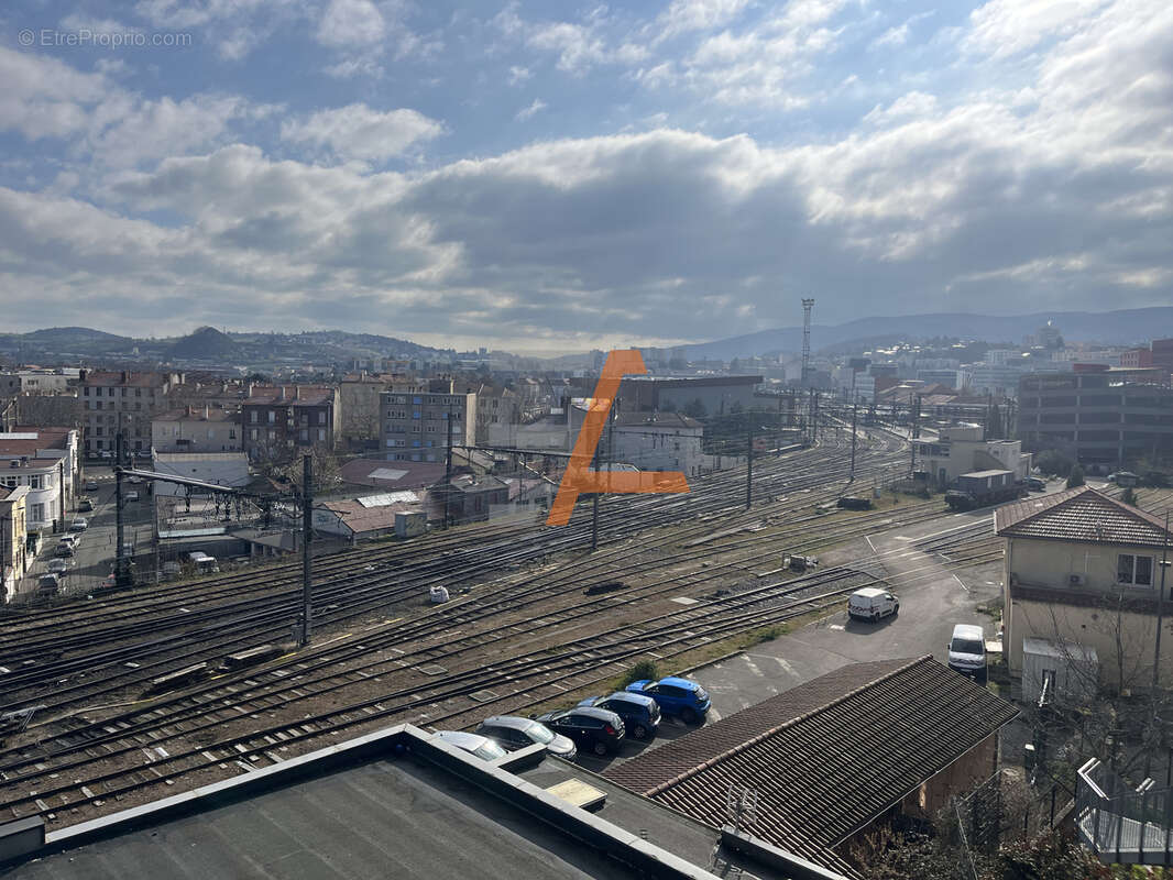 Appartement à SAINT-ETIENNE
