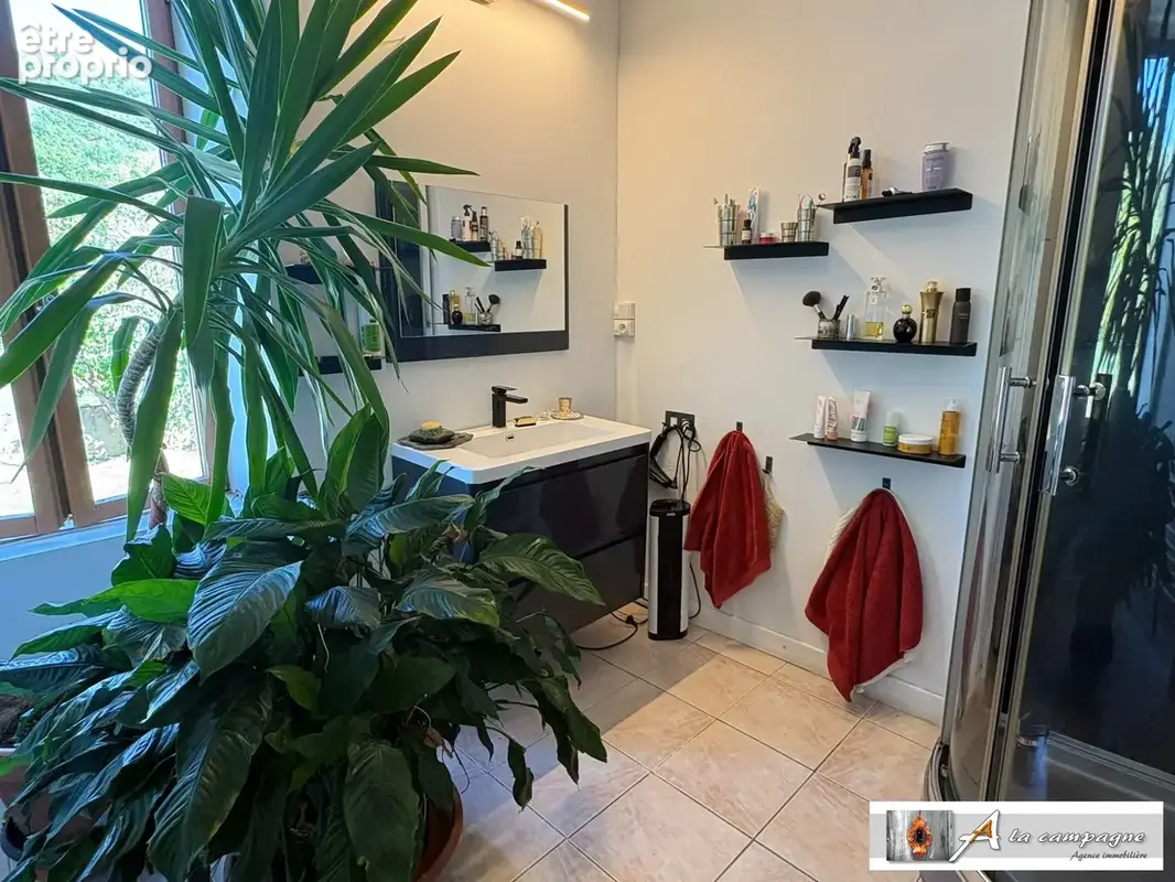 Maison 4 pièces 97 m² à vendre à Fontanieres (23110) - photo 8