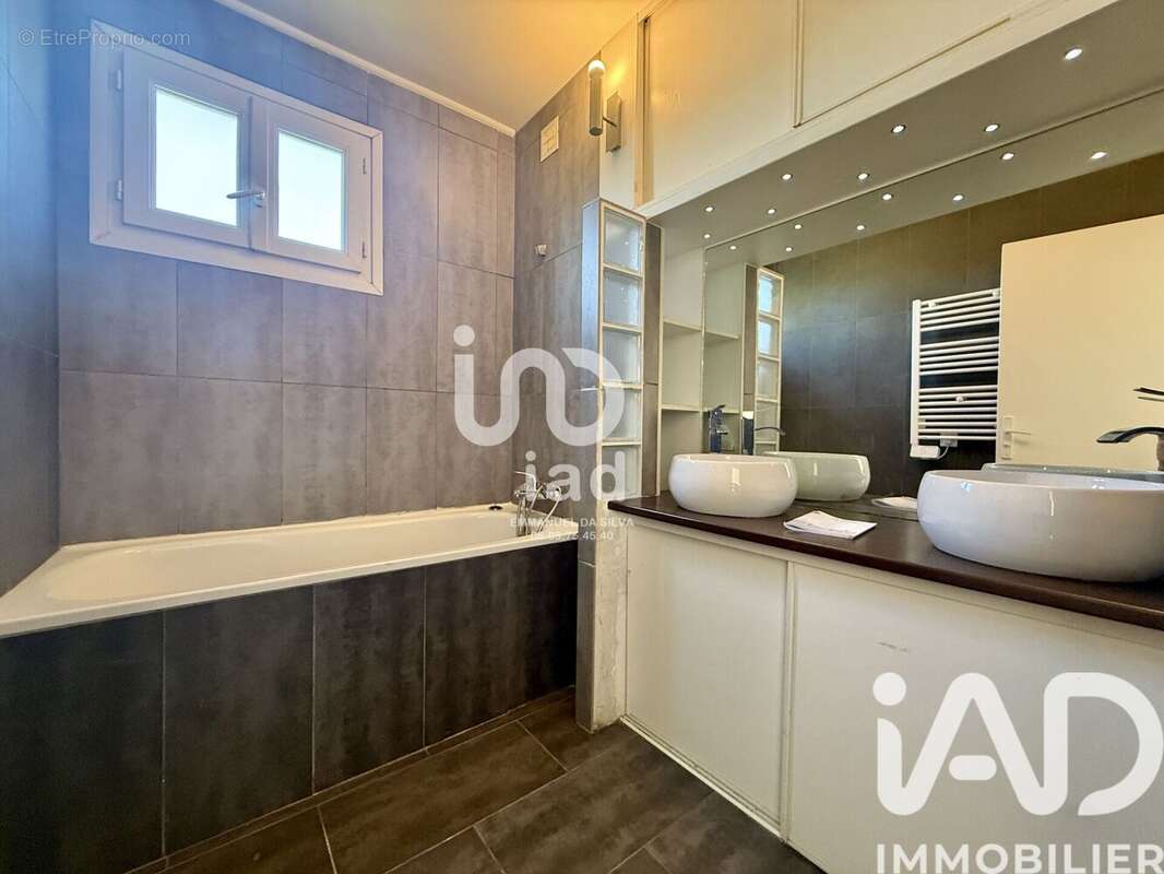 Photo 8 - Appartement à GRASSE