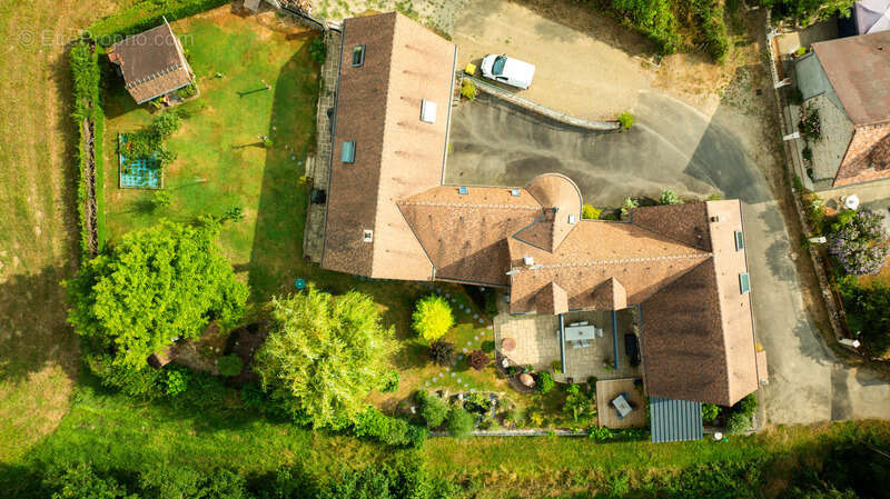 Maison 275 m² à Champsecret  - photo 22