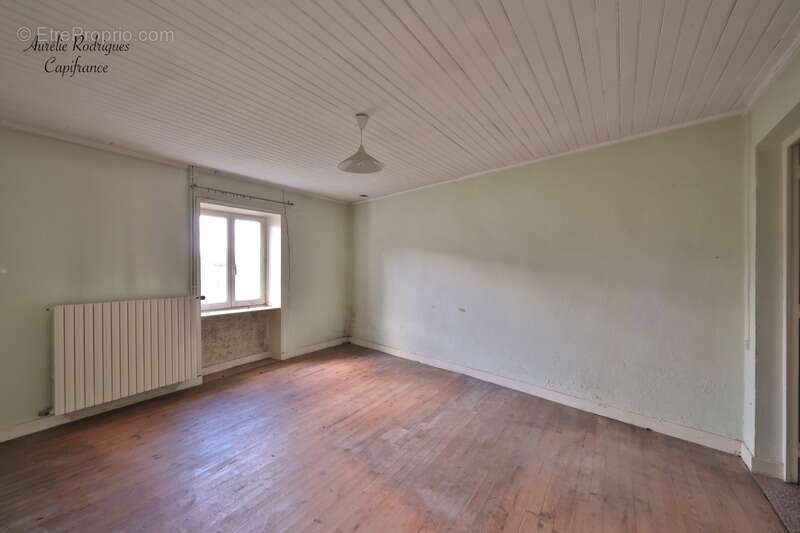 Maison à vendre 3 pièces SAINT ANDRE DE BAGE (01) - photo 7