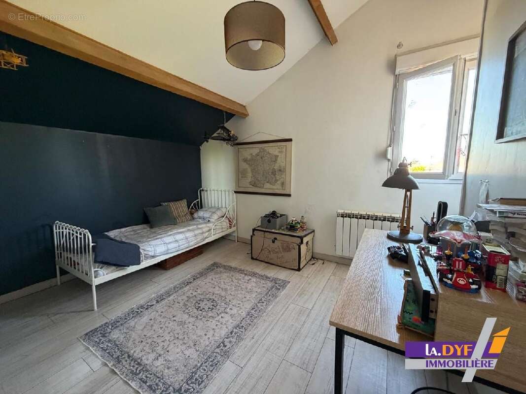 Maison à VAUJOURS
