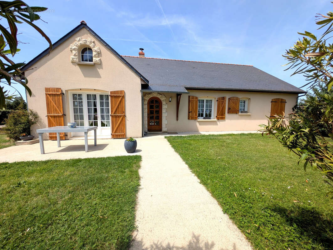 Pavillon sur sous-sol complet, terrain 7600m2 - photo 22