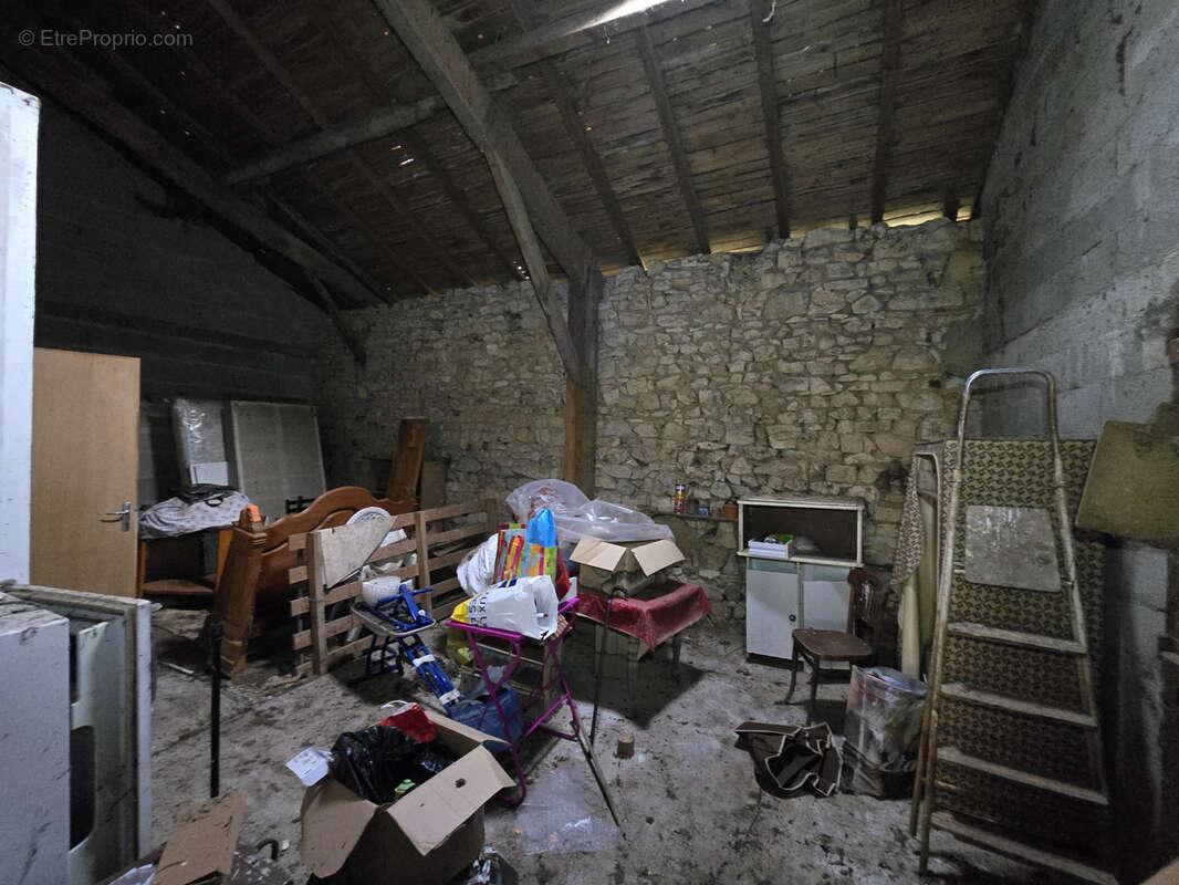Maison à SAINT-LAURENT-DE-CERIS
