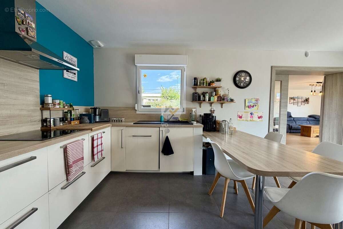 Maison 146 m² à Burnhaupt-Le-Bas  - photo 6