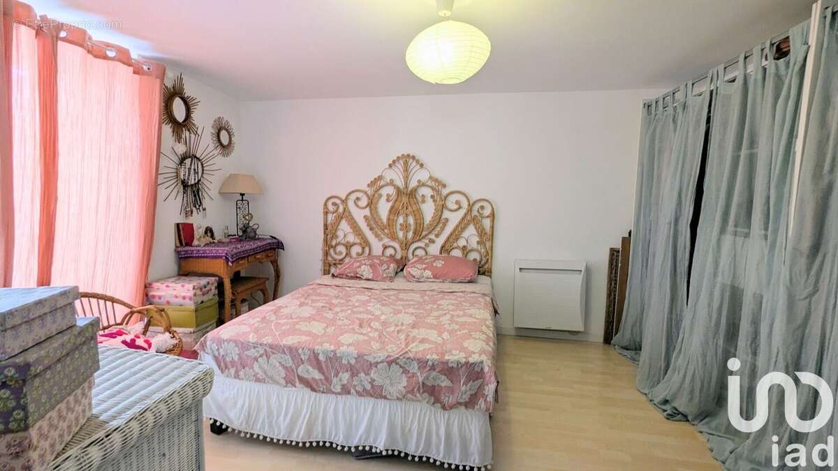 Photo 8 - Appartement à EPONE