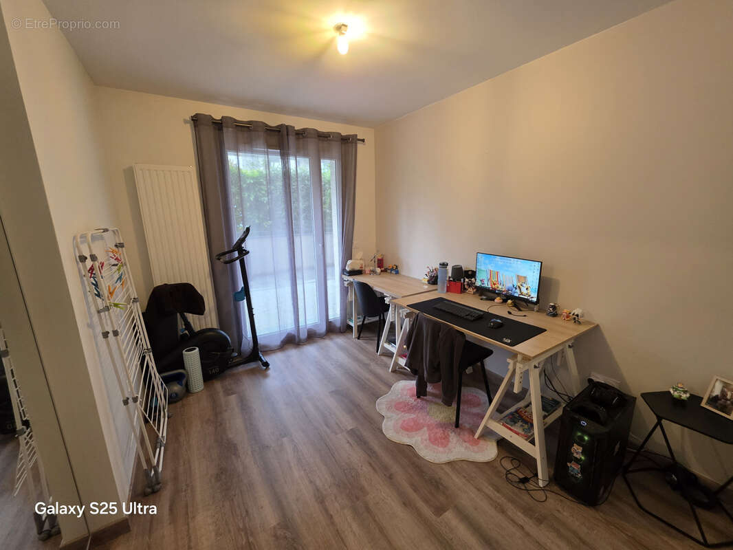 Appartement à ROMAGNAT