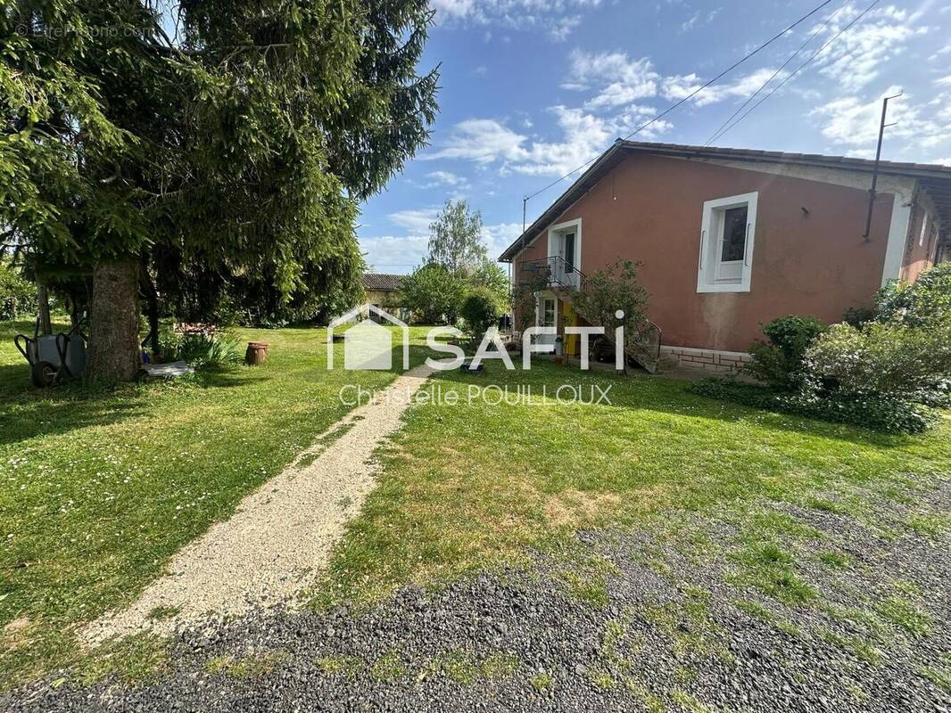 Photo 1 - Maison à ROM