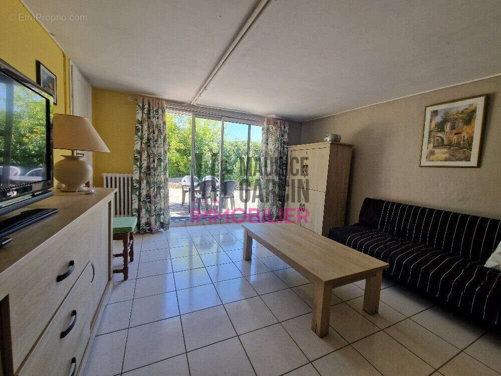 Maison à L'ISLE-SUR-LA-SORGUE