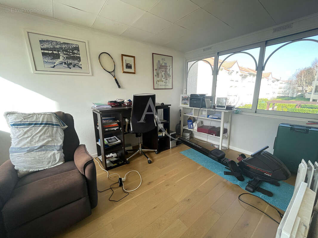 Appartement à GIF-SUR-YVETTE