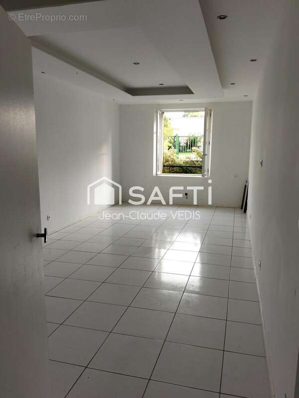 Photo 8 - Maison à MONTLUCON