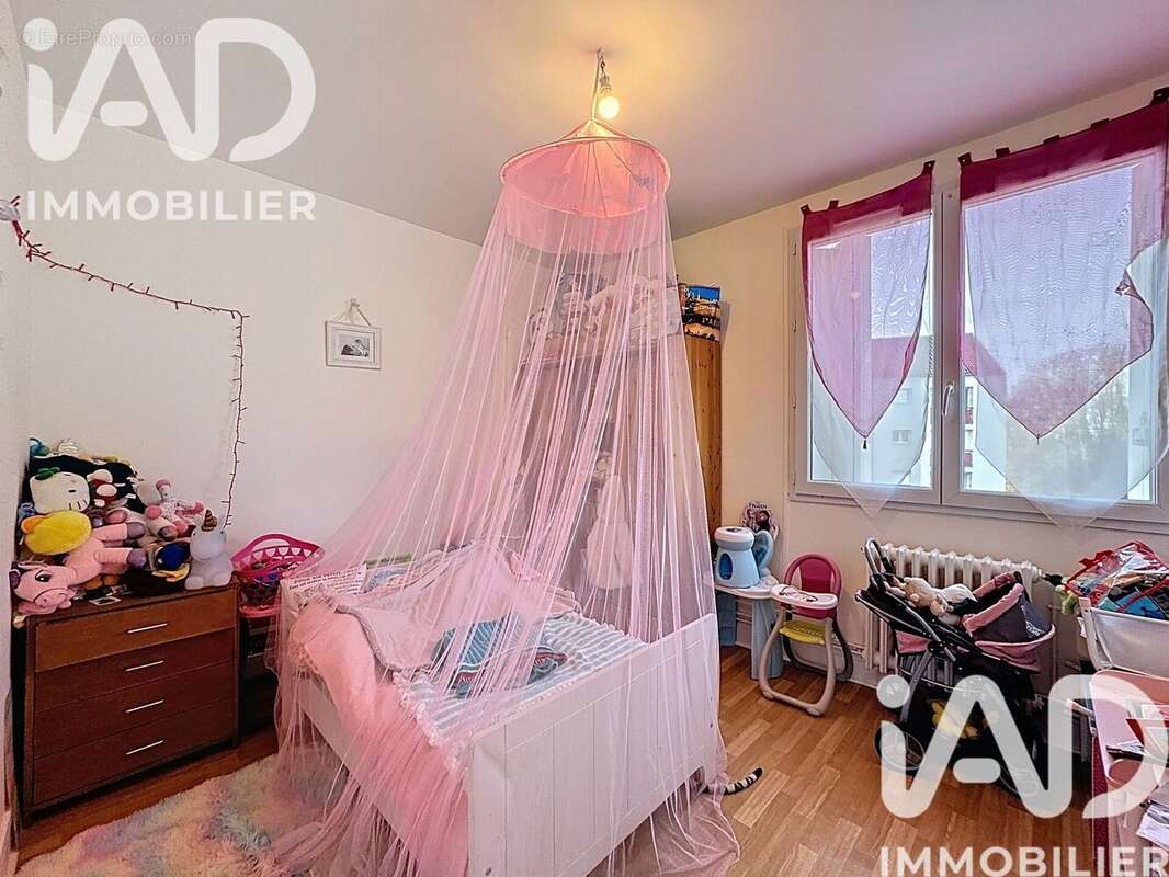 Photo 9 - Appartement à CHATEAU-RENARD