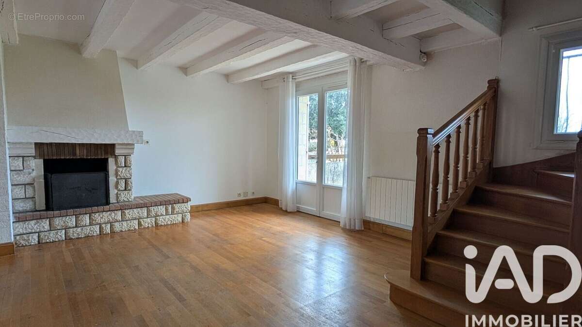 Maison 190 m² à Nieul-Sur-Mer  - photo 7