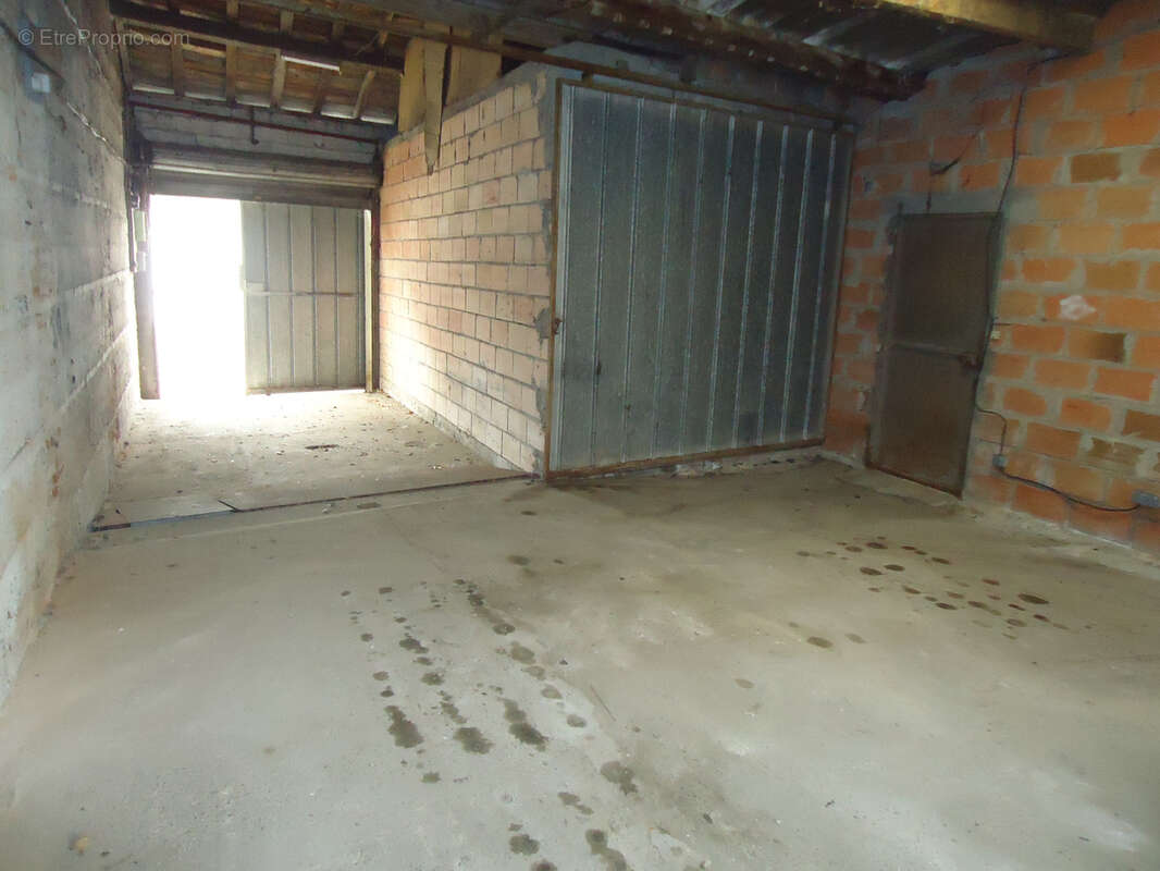 Commerce à CASTELSARRASIN