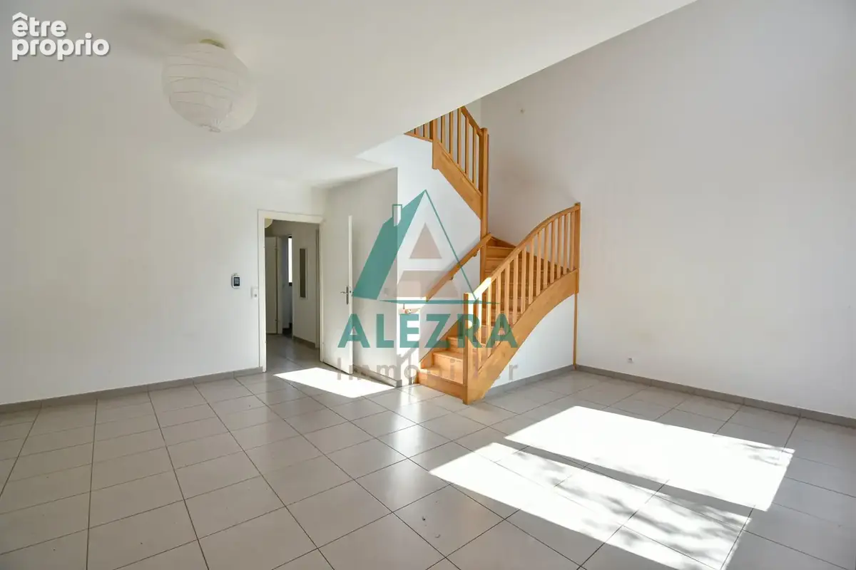 Maison 4 pièces 90 m² à vendre à Cergy (95000) - photo 4
