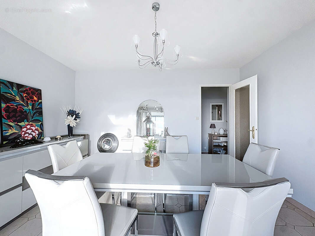 Appartement à VENISSIEUX