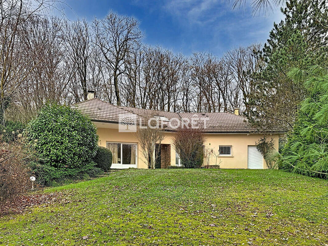 Maison à MONTAGNAT