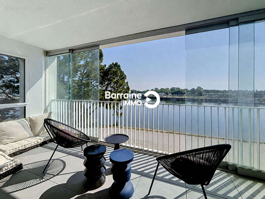 Bien d'exception /Esplanade du Pérystyle à Lorient/Appartement Lorient 3 pièce(s) 66.03 m2 - photo 2