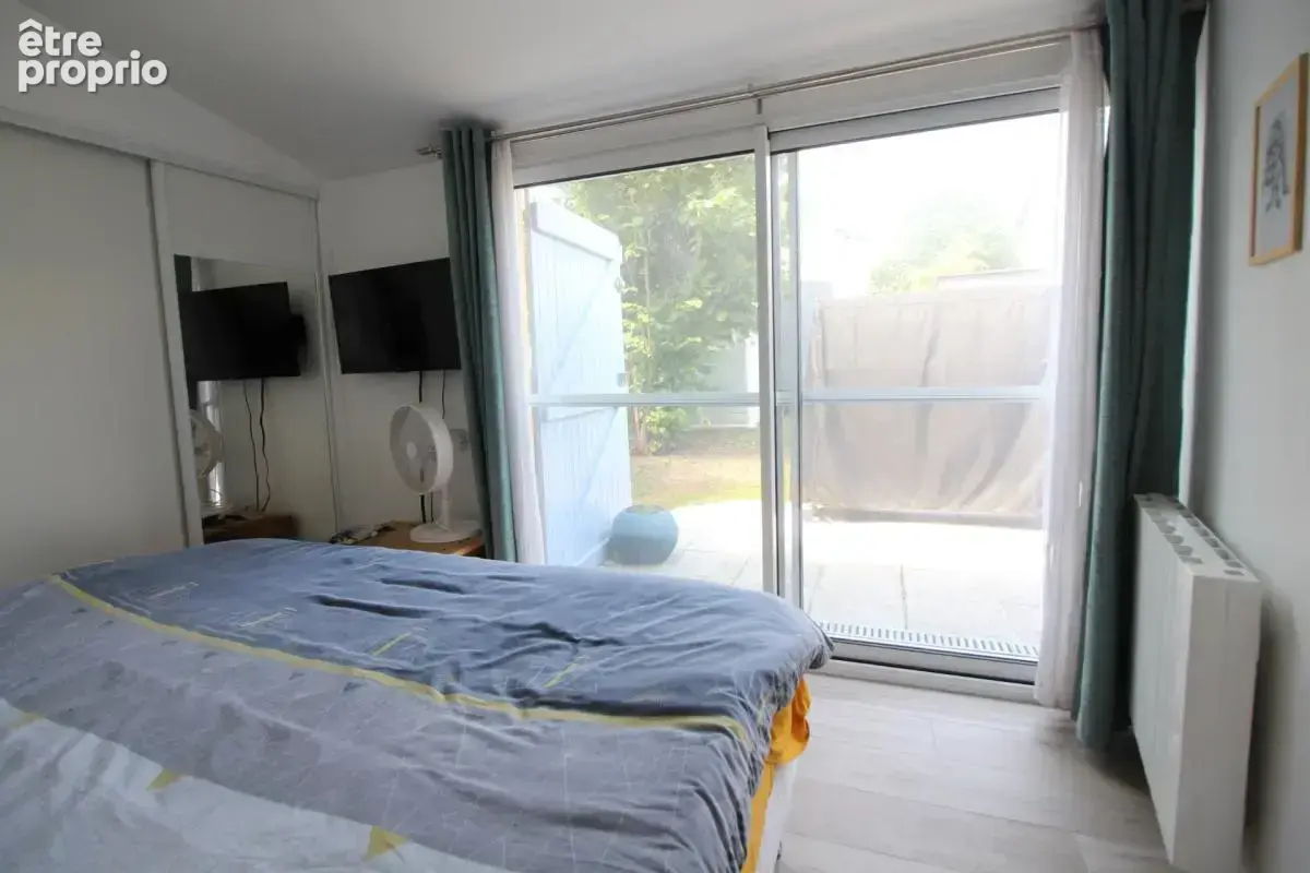 Maison 3 pièces de plain-pied VAIRES SUR MARNE (77) - photo 10