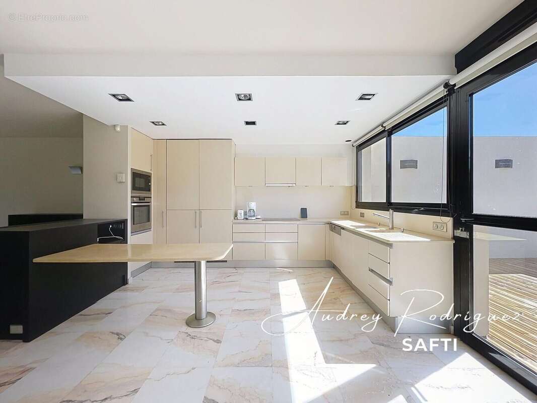 Photo 8 - Maison à TOURNON-SUR-RHONE