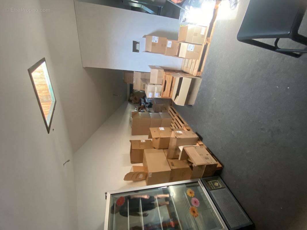 Commerce à MOLIETS-ET-MAA