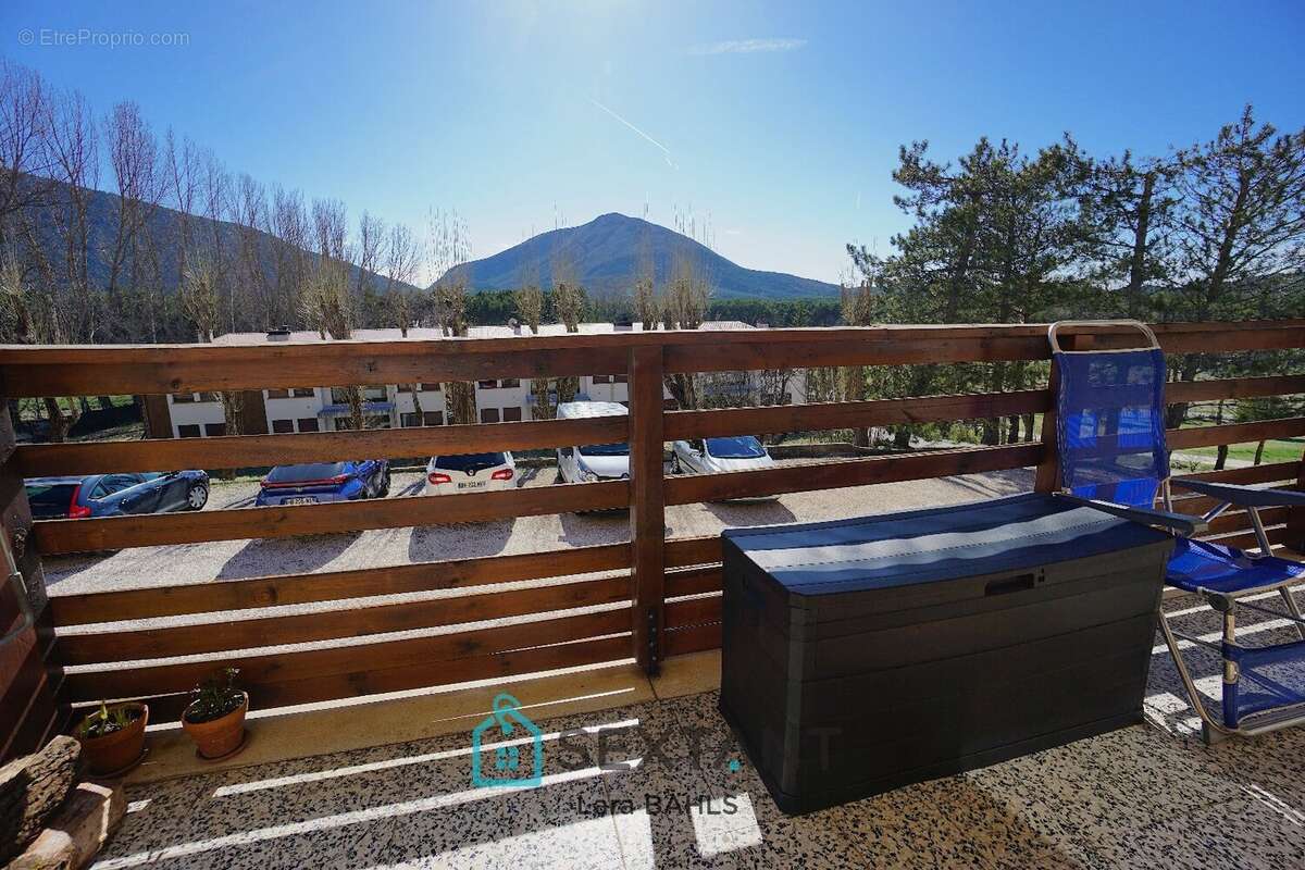 Appartement à SERANON